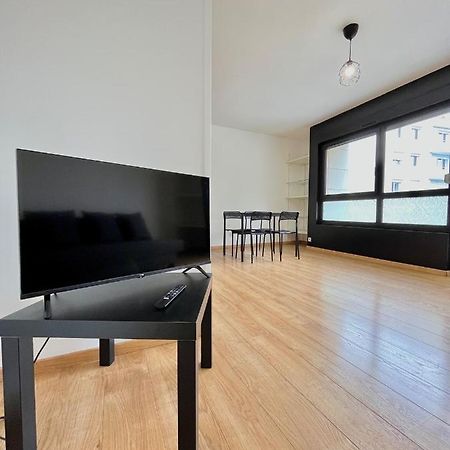 Ponsardin- Appartement Avec Balcon Et Parking Reims Luaran gambar