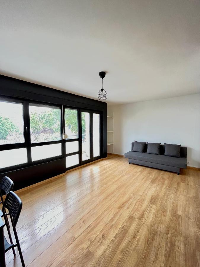 Ponsardin- Appartement Avec Balcon Et Parking Reims Luaran gambar